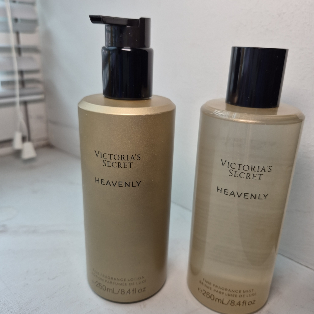 Victoria's Secret Heavenly Body Lotion & Mist in Gold